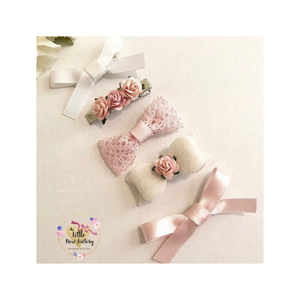 The essential pink and white dainty bows
