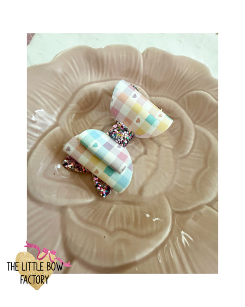 Rainbow and gingham hearts beauty bow